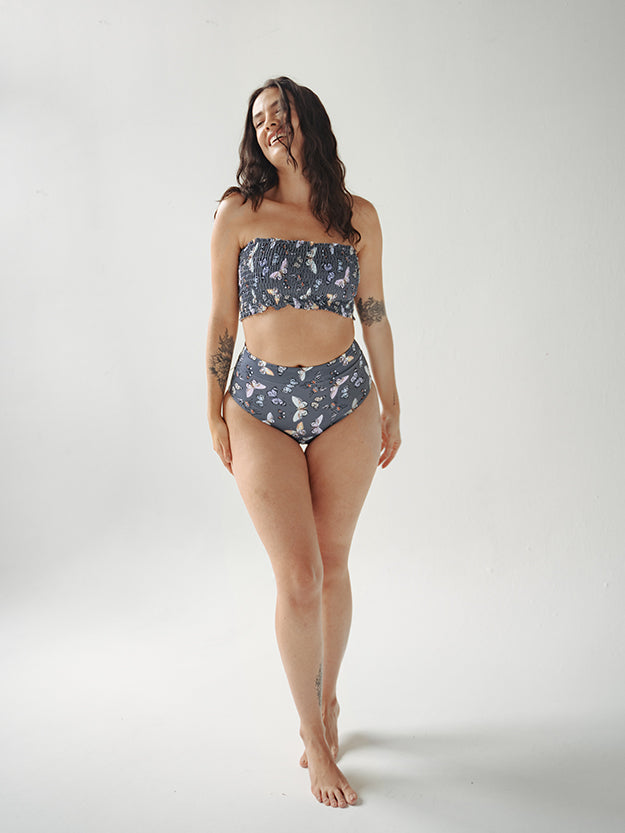 Bikini de Tiro Alto Tranquila