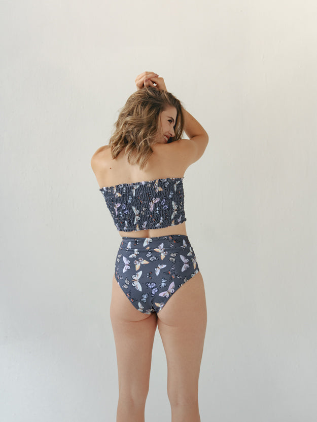 Bikini de Tiro Alto Tranquila